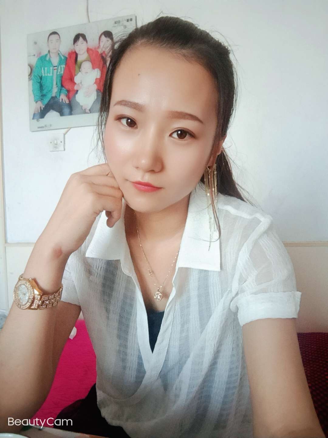 29岁离异女征婚照片(id:4887982)