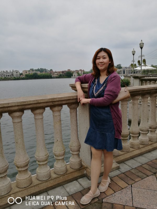 37岁离异女征婚照片(id:2058567)_广东广州征婚交友_我主良缘网