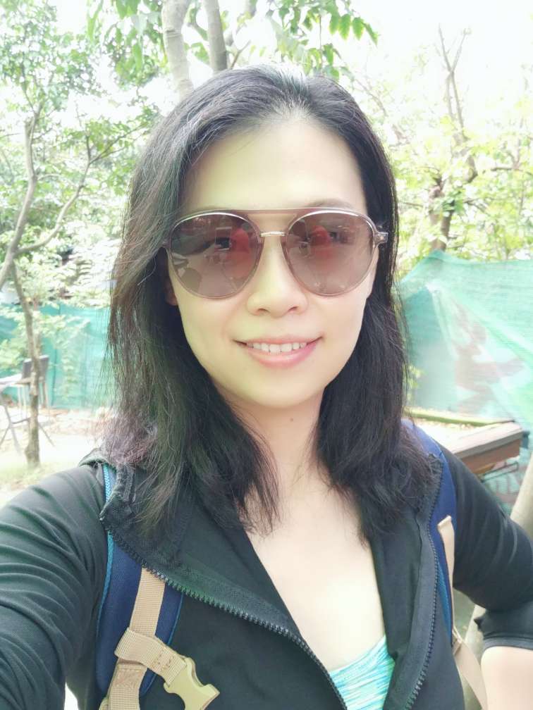 42岁离异女征婚照片(id:1245674)_广东广州征婚交友_我主良缘网