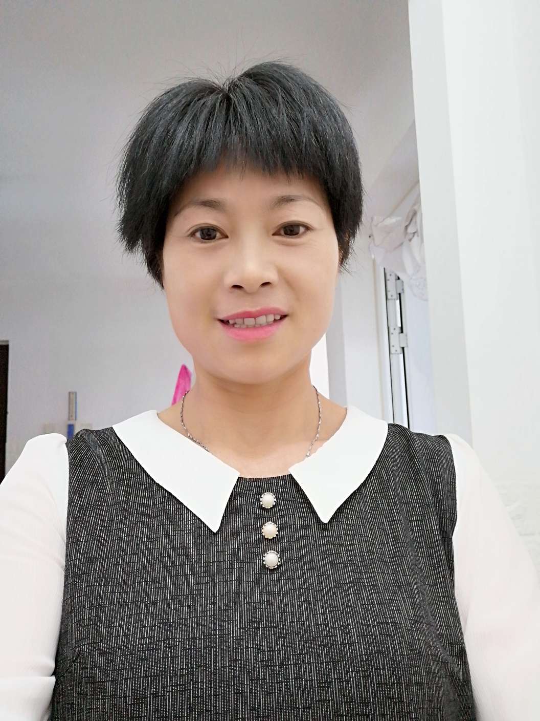 50岁离异女征婚照片(id:2458082)_北京北京征婚交友_我主良缘网