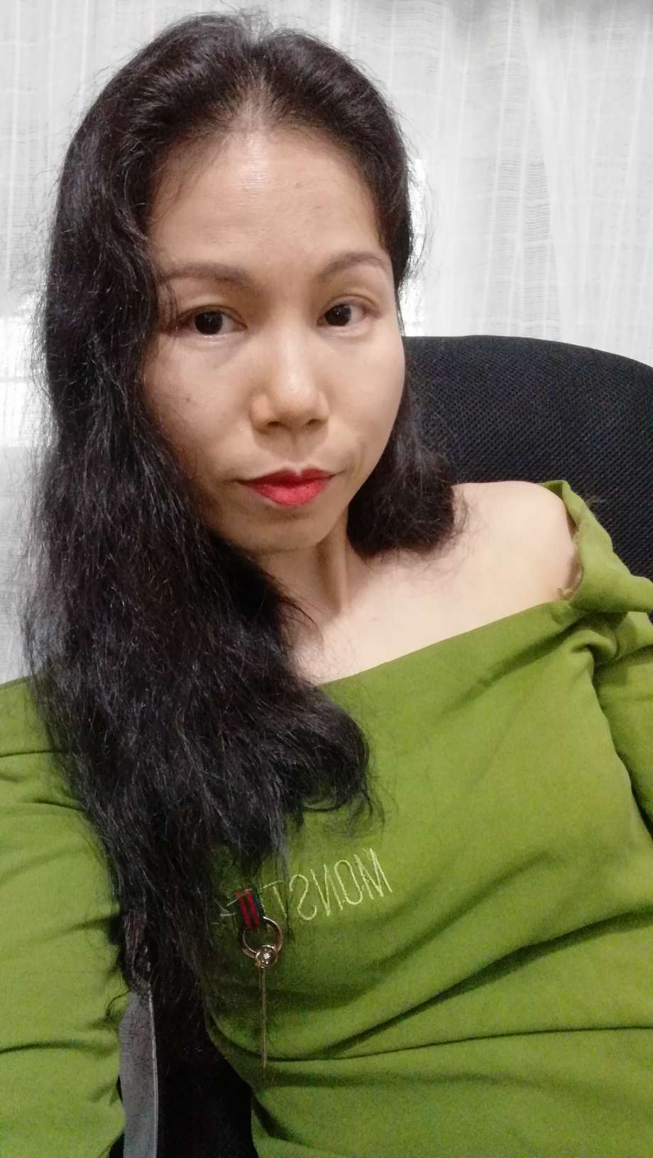 43岁离异女征婚照片(id:1900442)_广东广州征婚交友_我主良缘网