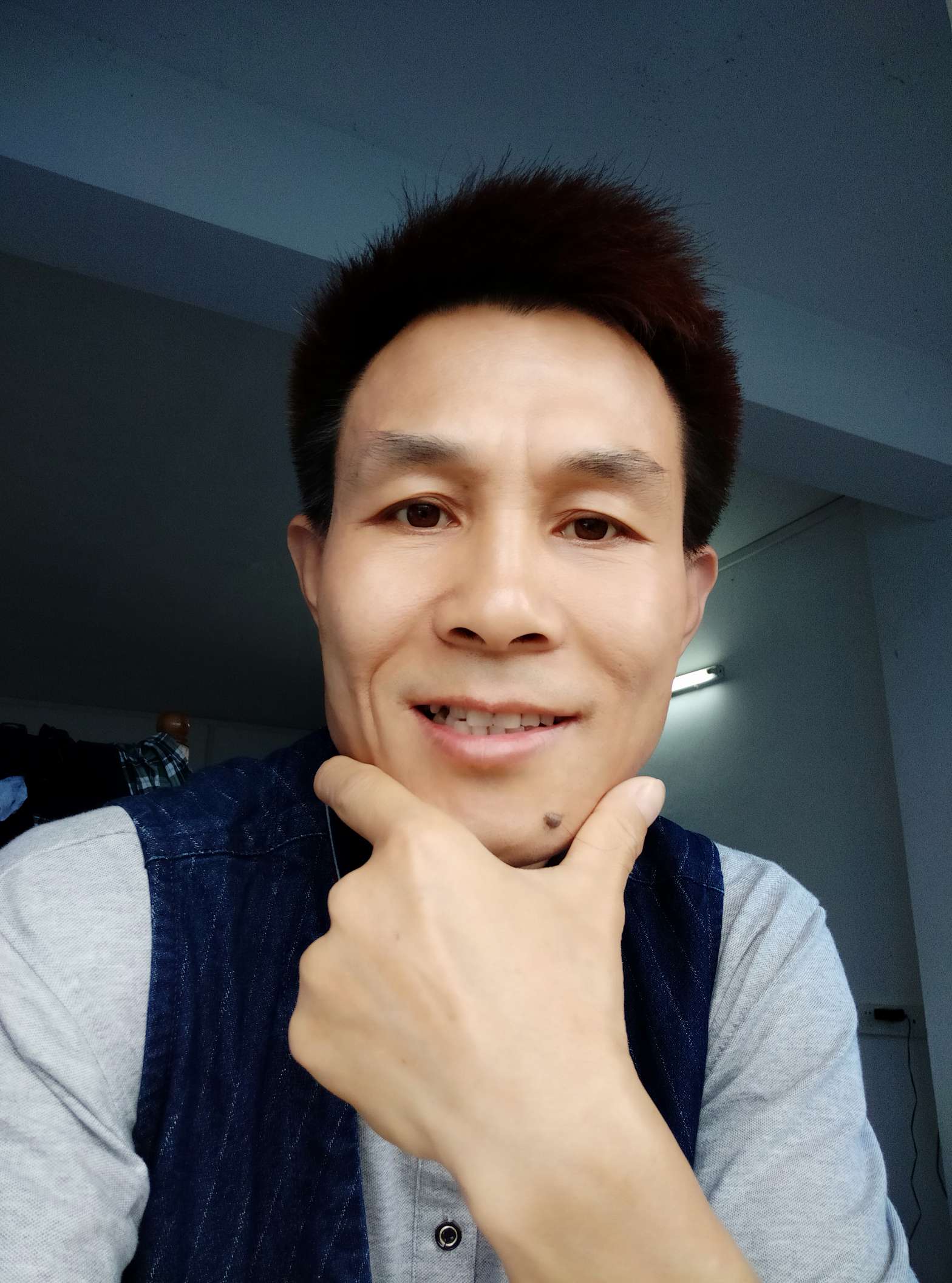 49岁离异男征婚照片(id:2110574)_广东深圳征婚交友_我主良缘网