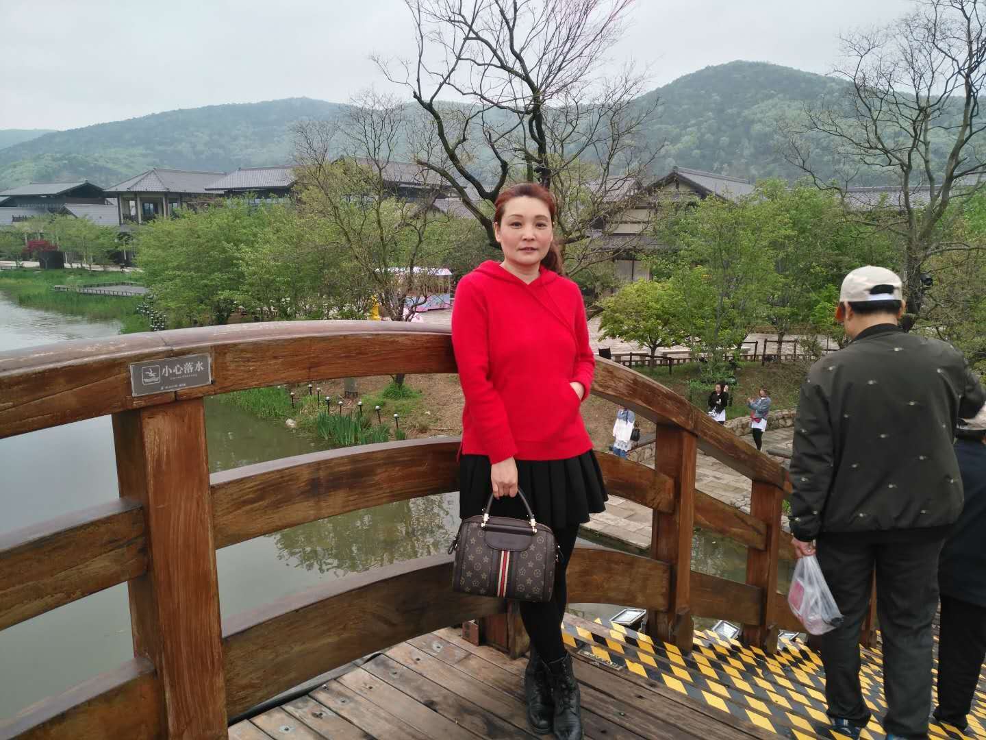 47岁丧偶女征婚照片(id:2900625)_上海上海征婚交友_我主良缘网