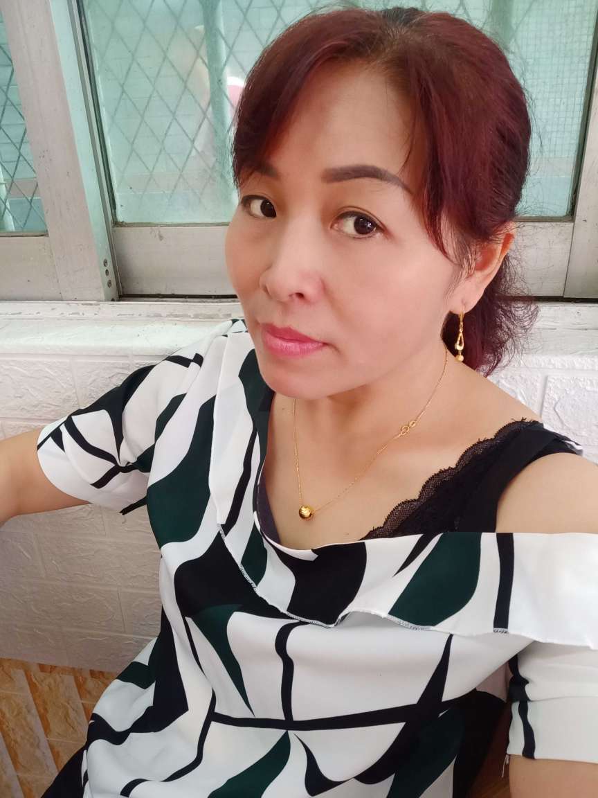 47歲離異女徵婚照片(id:3858046)_廣東深圳徵婚交友_我主良緣網