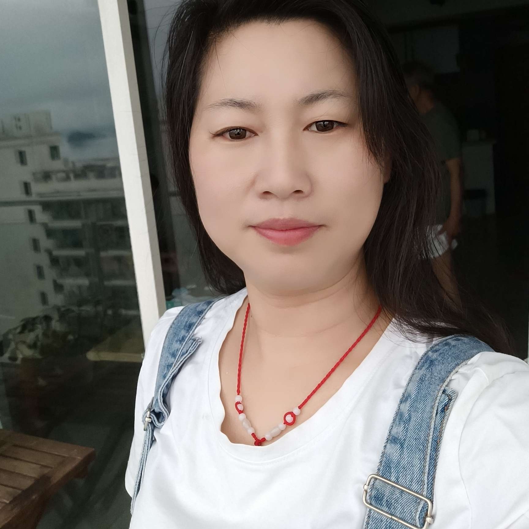 40岁离异女征婚照片(id:5004132)_上海上海征婚交友_我主良缘网