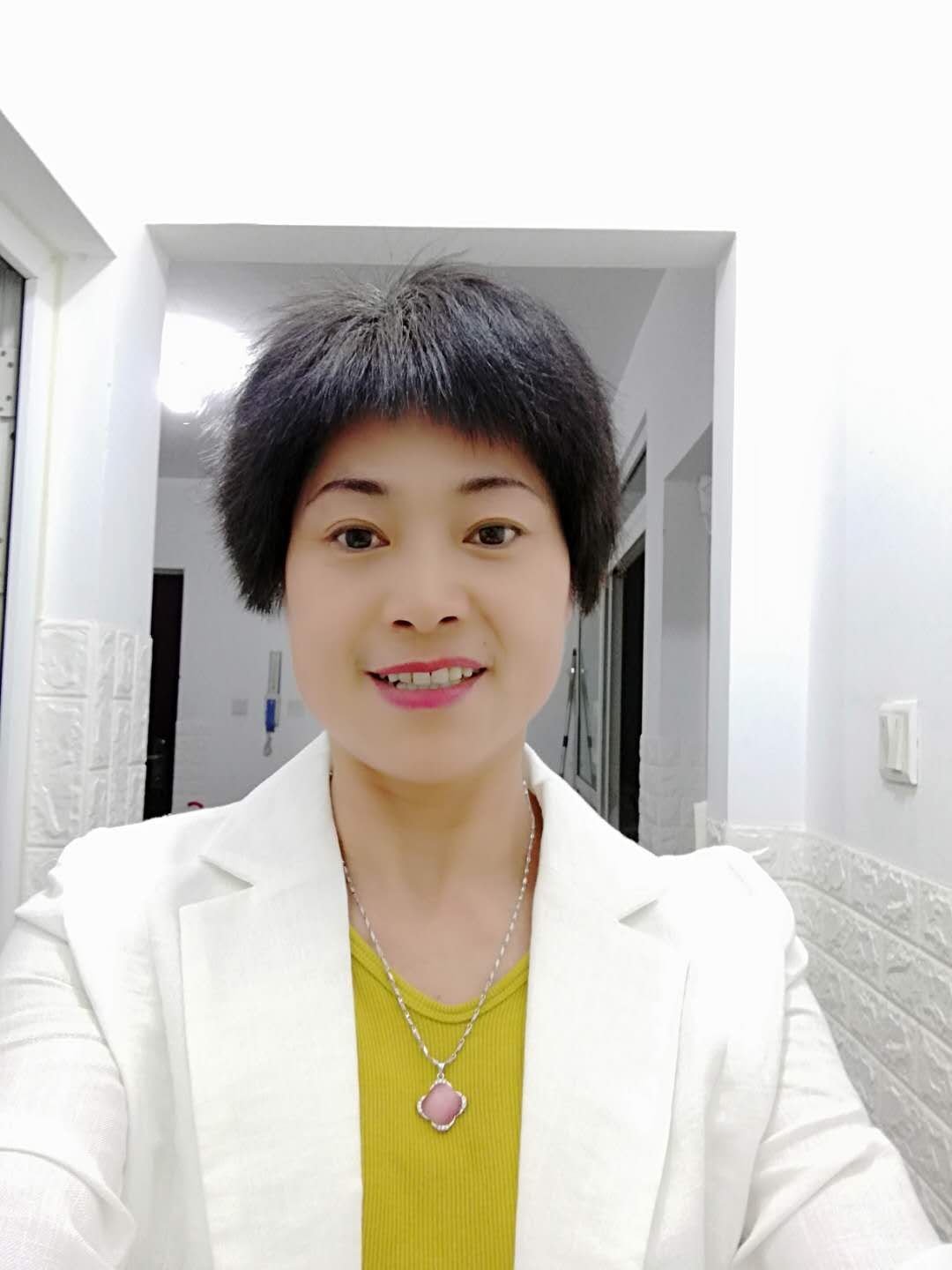 50岁离异女征婚照片(id:2458082)_北京北京征婚交友_我主良缘网