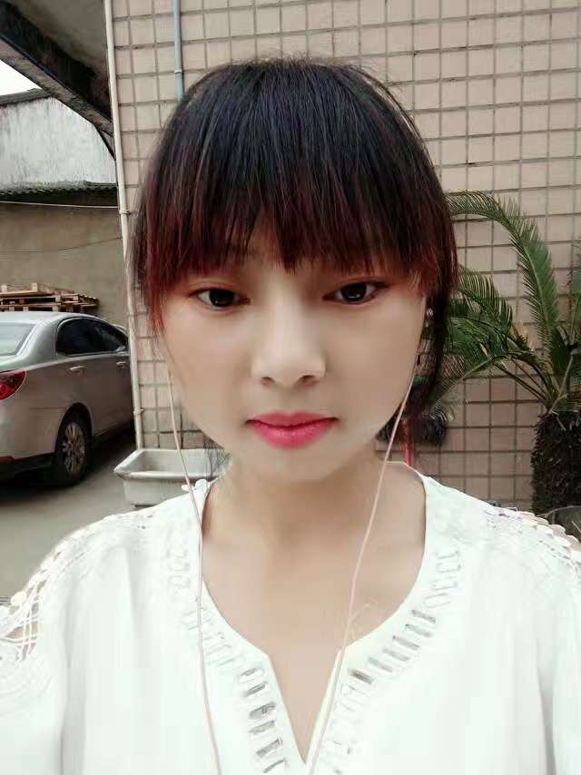 农村的女孩子哦