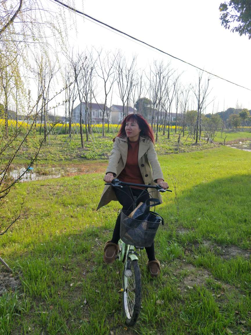 52岁离异女征婚照片(id:2050999)_江苏苏州征婚交友_我主良缘网