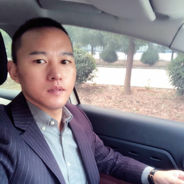 40岁离异男征婚照片(id:3700032)_广东深圳征婚交友_我主良缘网