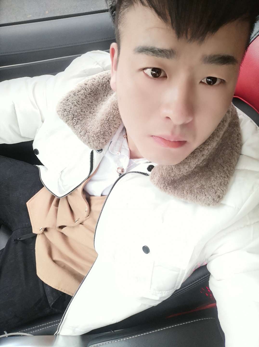 秋帅哥资料照片_江苏苏州征婚交友_我主良缘