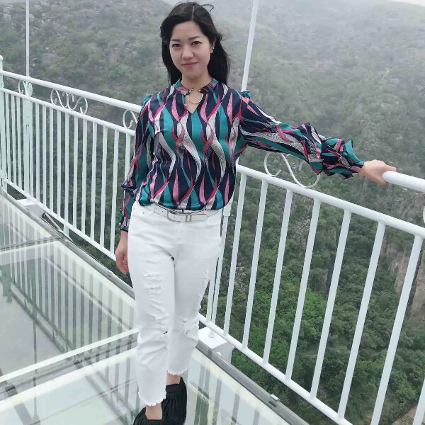 38岁离异女征婚照片(id:1402793)_江西南昌征婚交友_我主良缘网