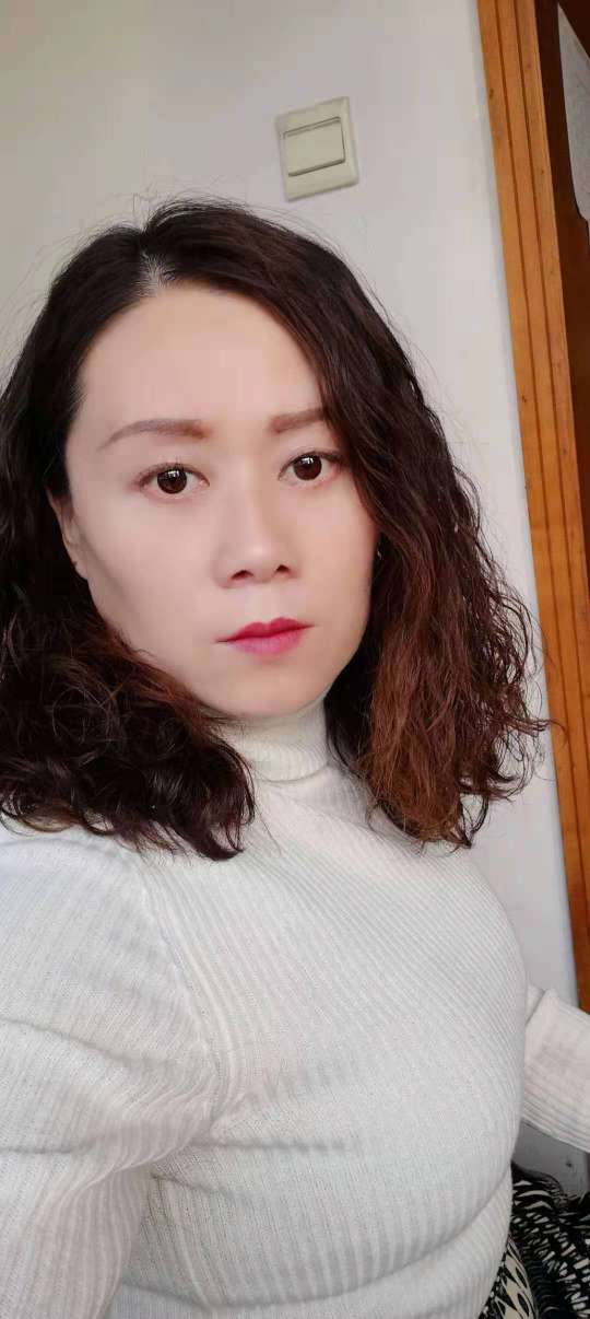 44岁离异女征婚照片(id:4067523)_北京北京征婚交友_我主良缘网