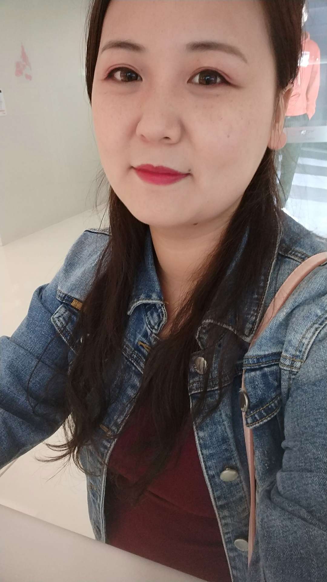 40岁离异女征婚照片(id:2087540)_上海上海征婚交友_我主良缘网