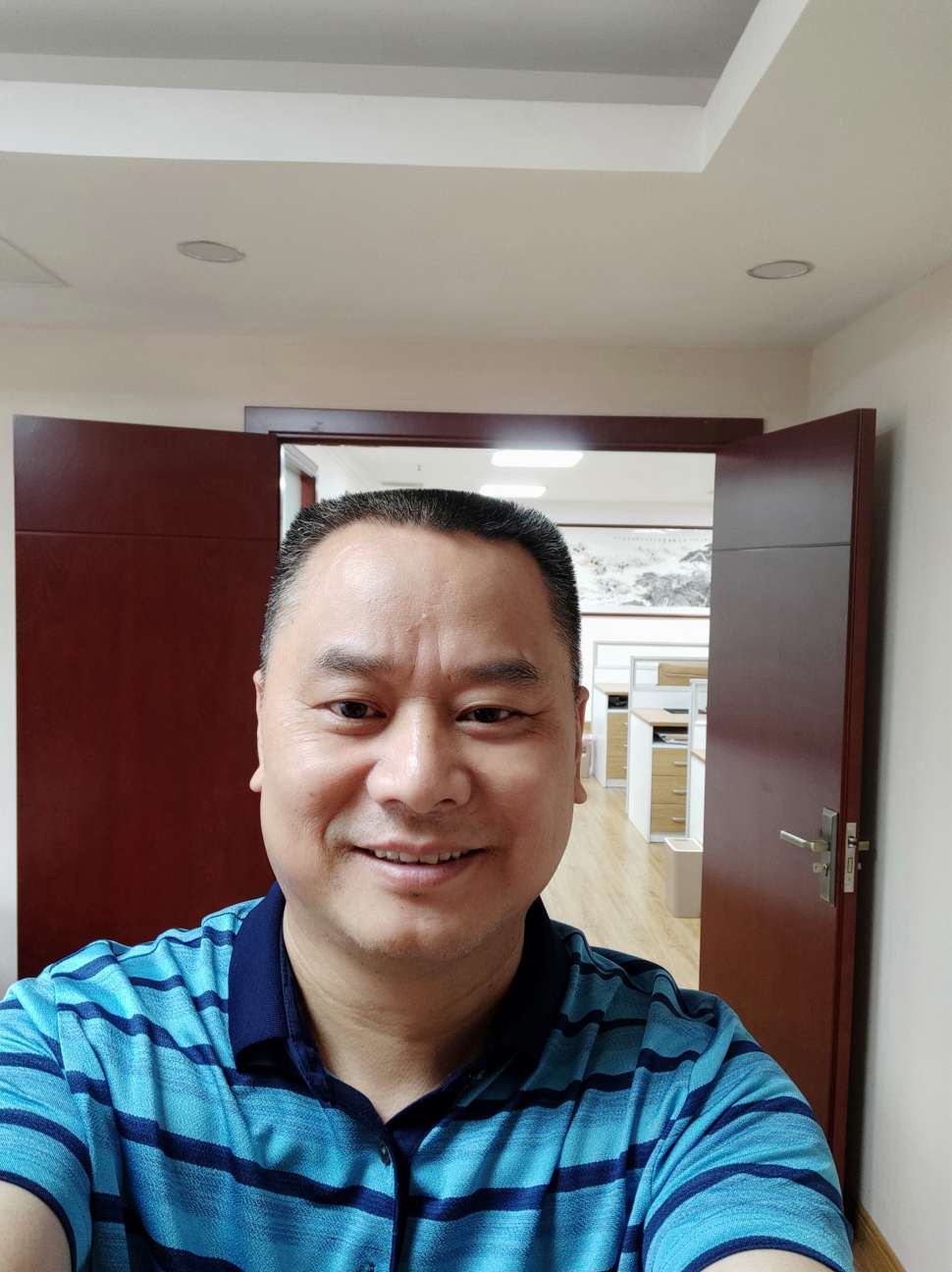 52岁离异男征婚照片(id:3528448)_福建福州征婚交友_我主良缘网