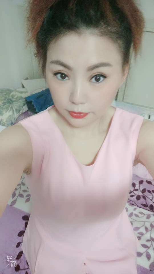 45岁离异女征婚照片(id:1604340)_广东深圳征婚交友_我主良缘网