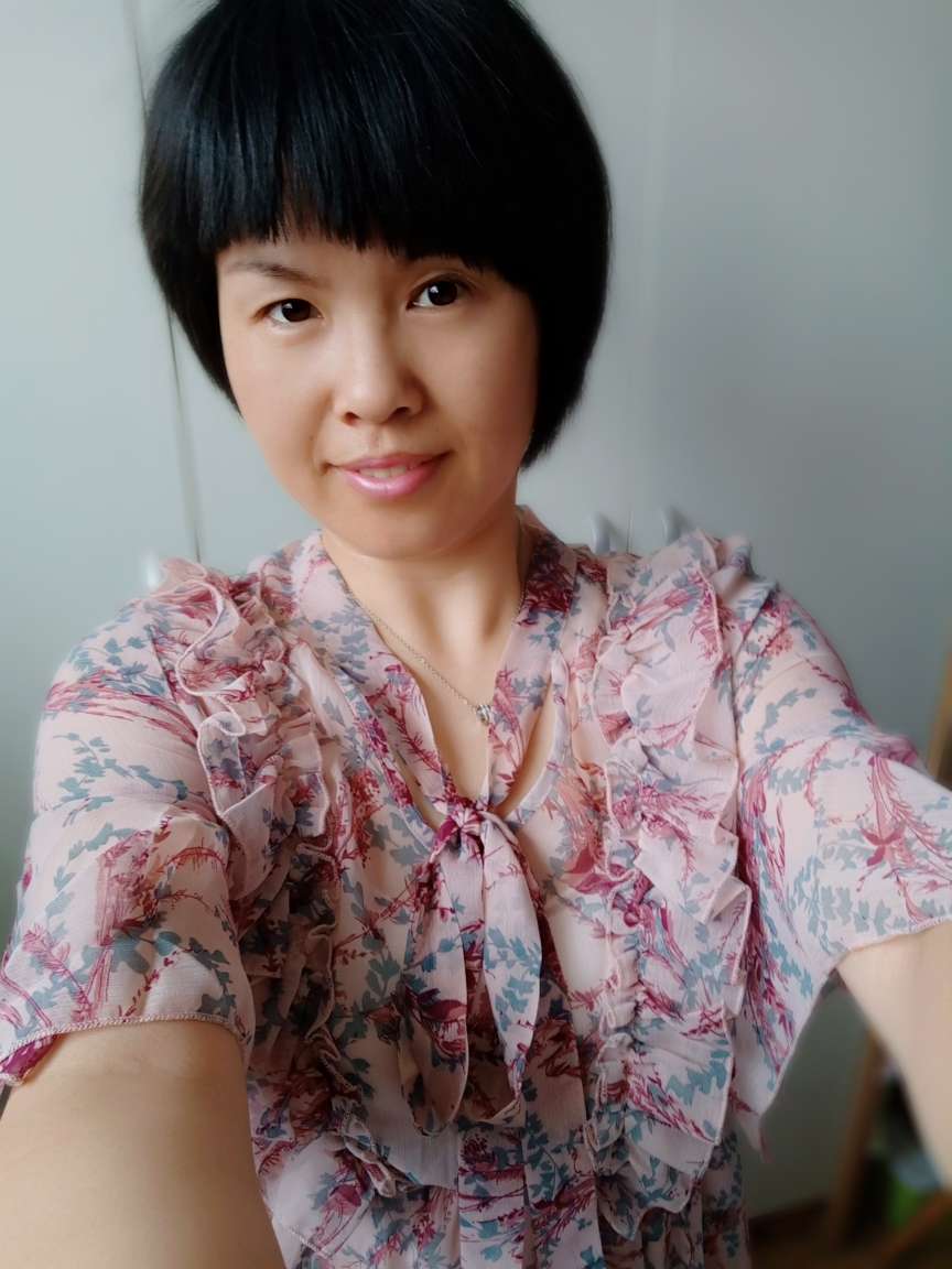 43岁离异女征婚照片(id:1182474)_上海上海征婚交友_我主良缘网