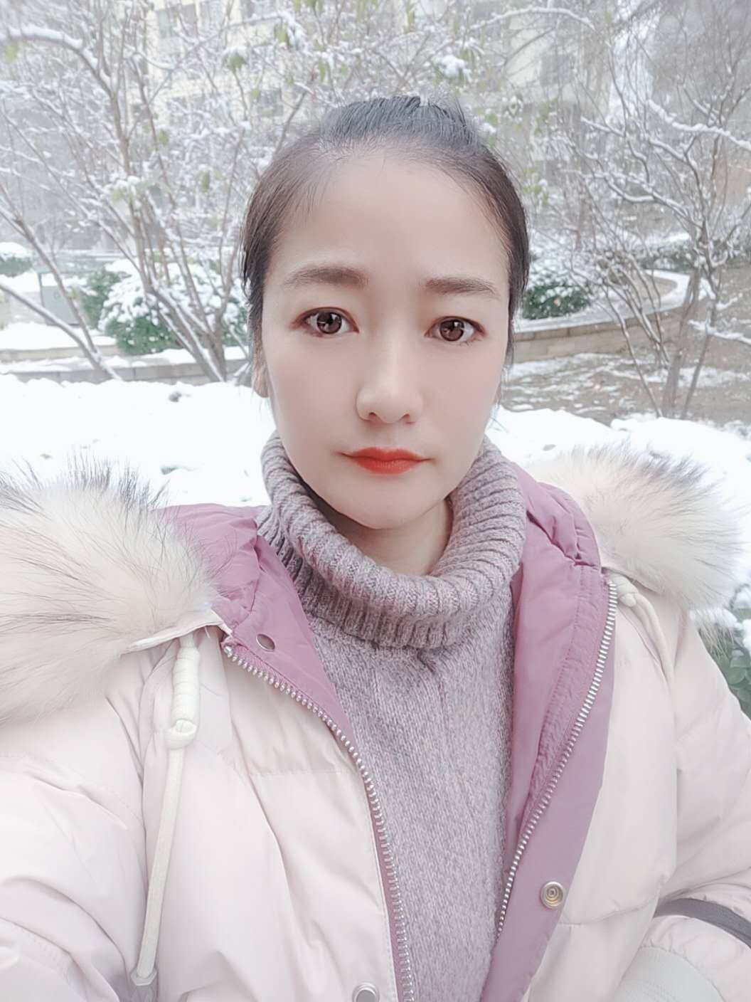 33岁离异女征婚照片(id:2883516)_北京北京征婚交友_我主良缘网