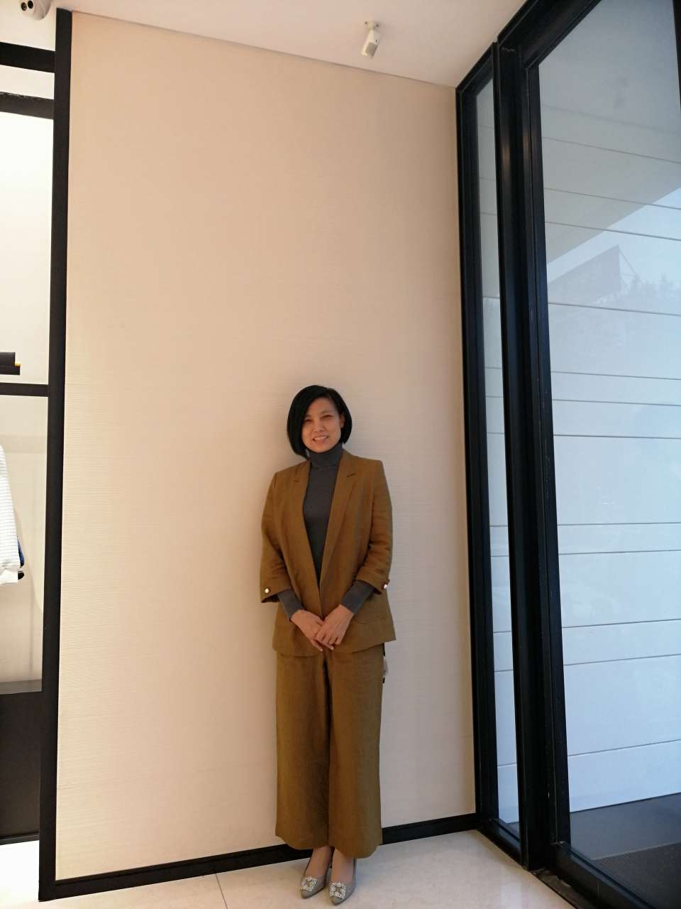 60岁离异女征婚照片(id:1393253)_上海上海征婚交友_我主良缘网