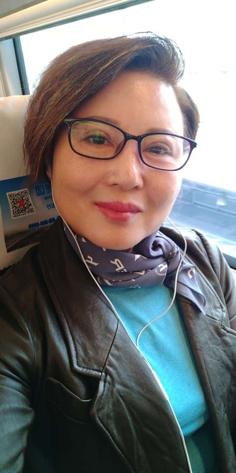 58岁离异女征婚照片(id:2954763)_江苏南京征婚交友_我主良缘网