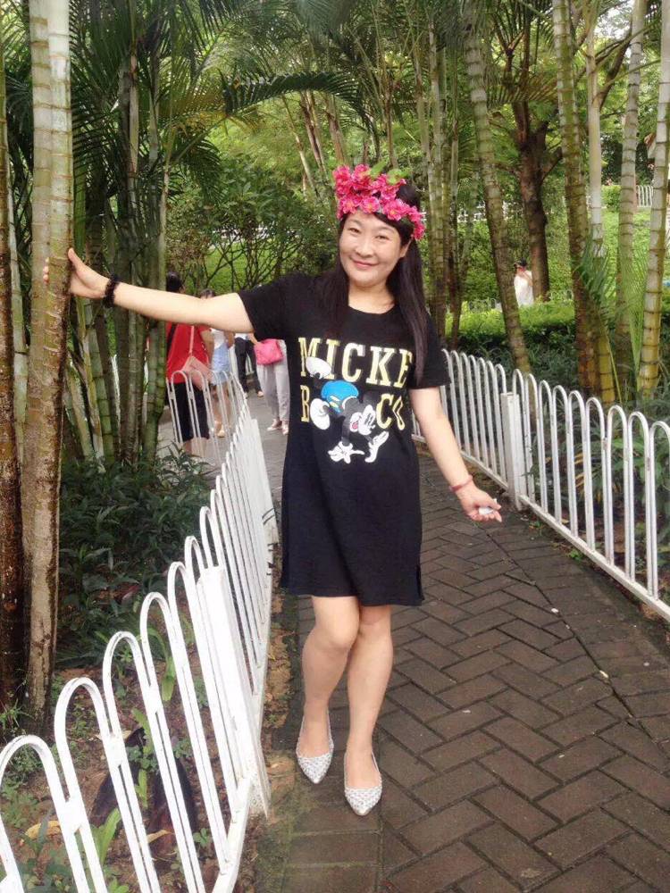 51岁离异女征婚照片(id:2223287)_广东深圳征婚交友_我主良缘网