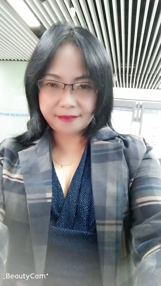 56歲離異女徵婚照片(id:2018646)_廣東深圳徵婚交友_我主良緣網