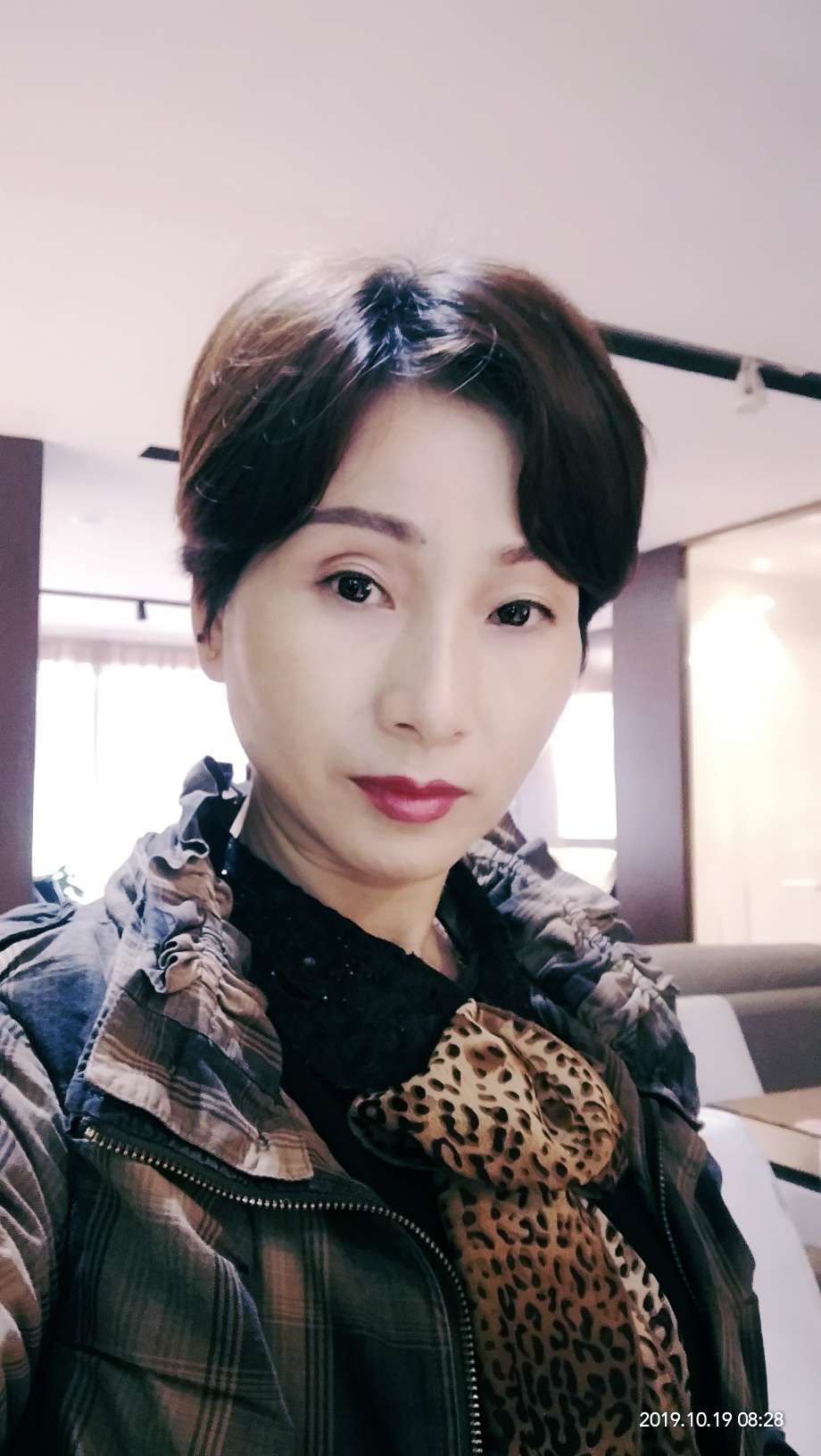 52歲離異女徵婚照片(id:2867843)_湖南婁底徵婚交友_我主良緣網