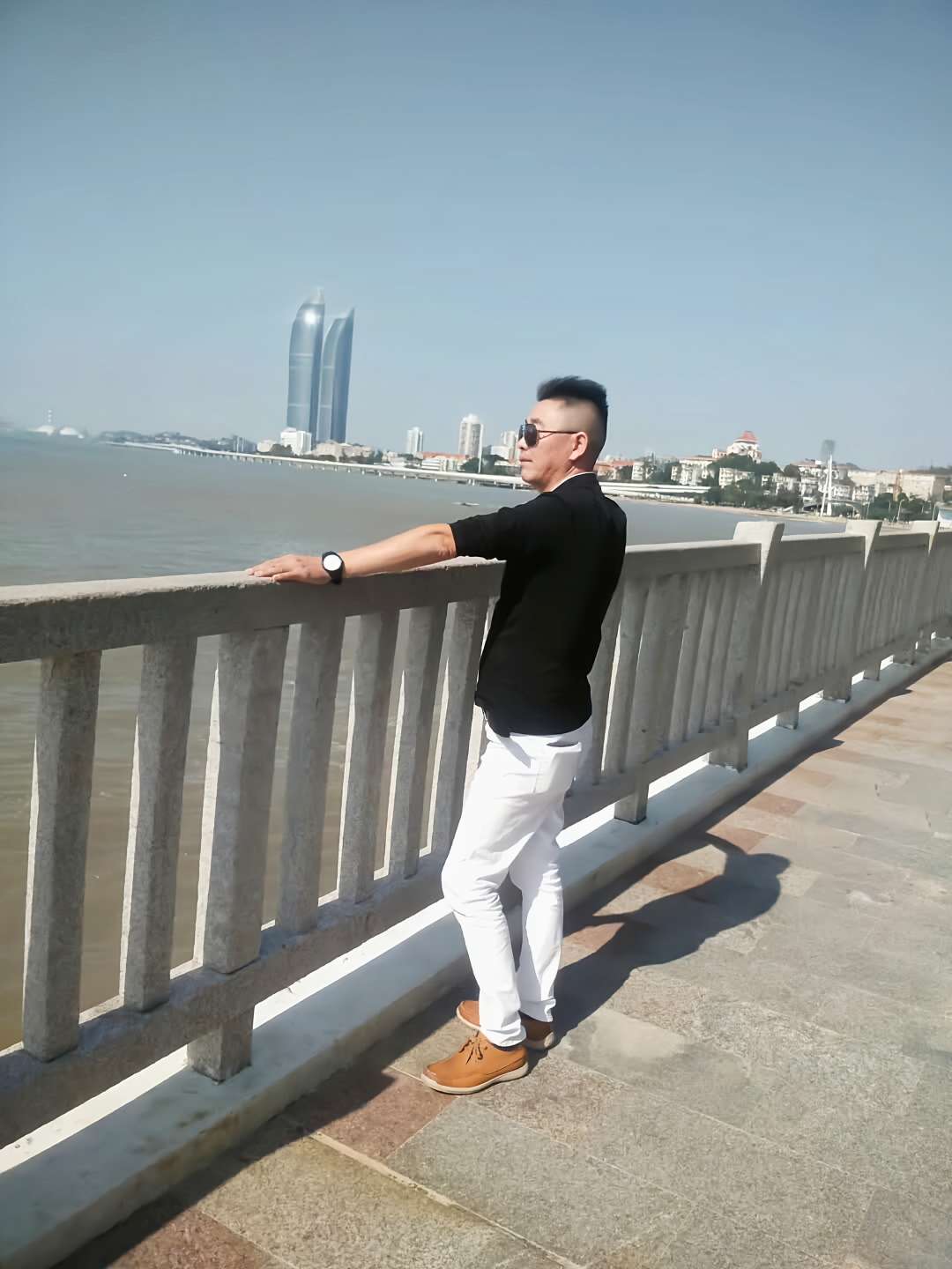 50岁离异男征婚照片(id:1239319)_福建厦门征婚交友_我主良缘网