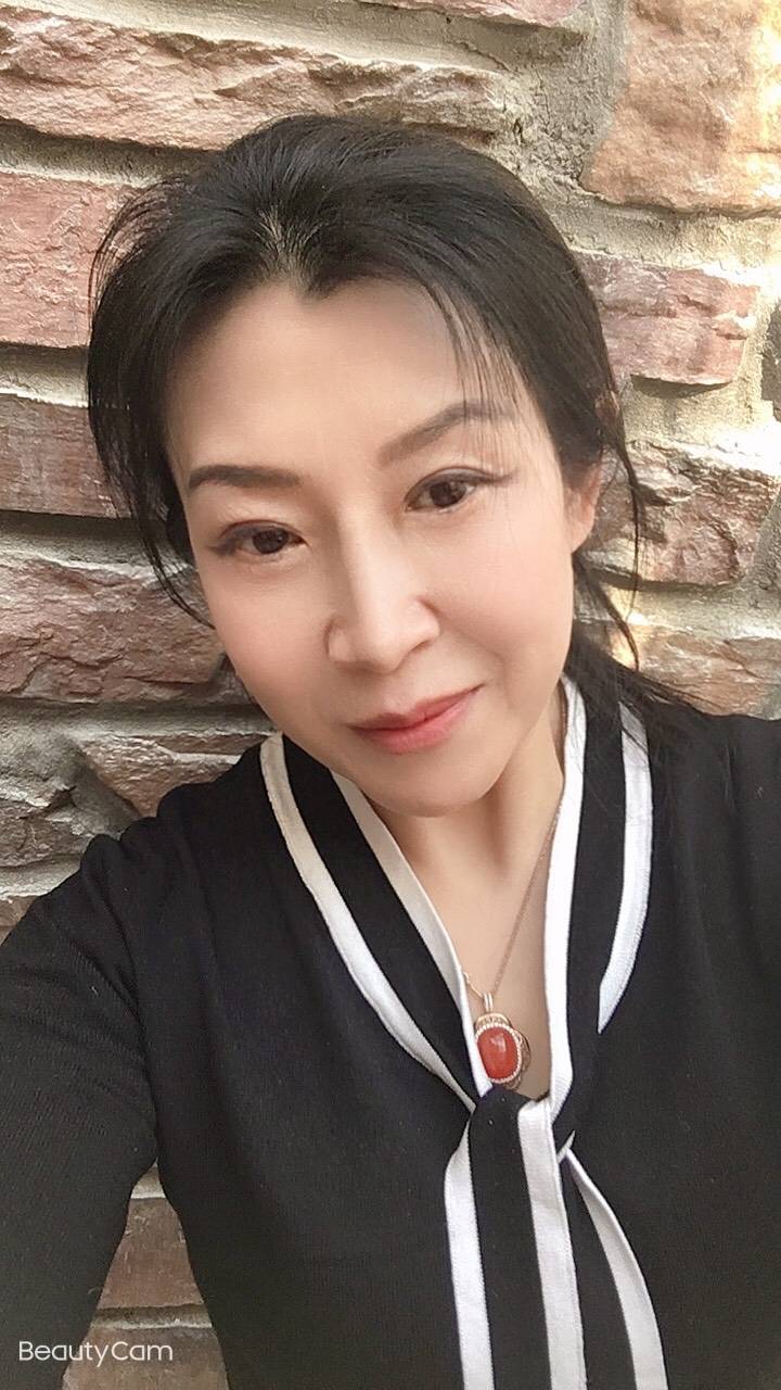 52岁离异女征婚照片(id:3810676)_北京北京征婚交友_我主良缘网