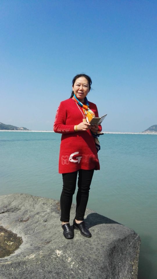 54岁离异女征婚照片(id:1800251)_广东深圳征婚交友_我主良缘网