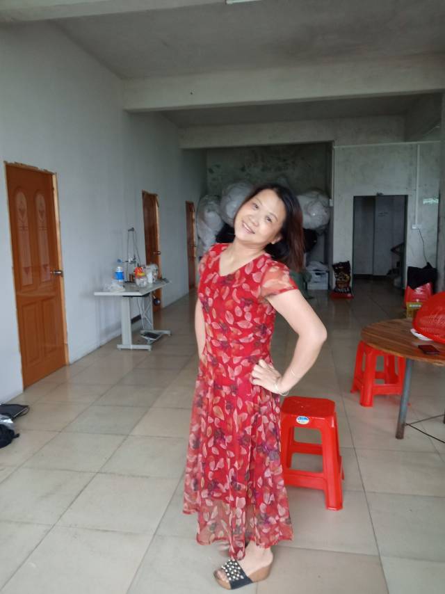 47岁离异女征婚照片(id:2727920)_广东广州征婚交友_我主良缘网