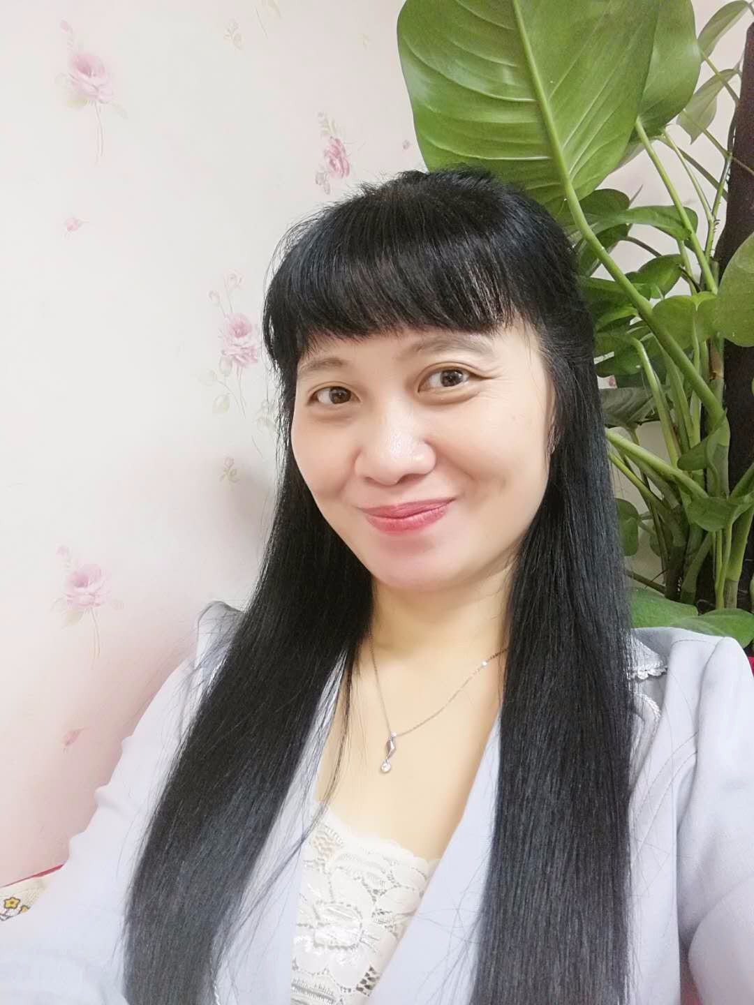 54岁离异女征婚照片(id:250339)_广东深圳征婚交友_我主良缘网