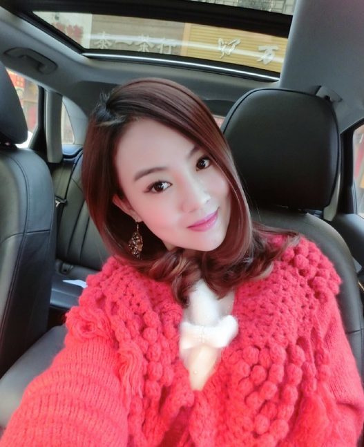 35岁离异女征婚照片(id:2944493)_广东深圳征婚交友_我主良缘网