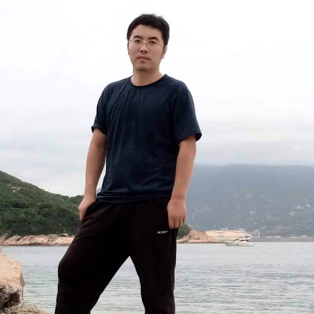 40岁离异男征婚照片(id:476303)_广东深圳征婚交友_我主良缘网