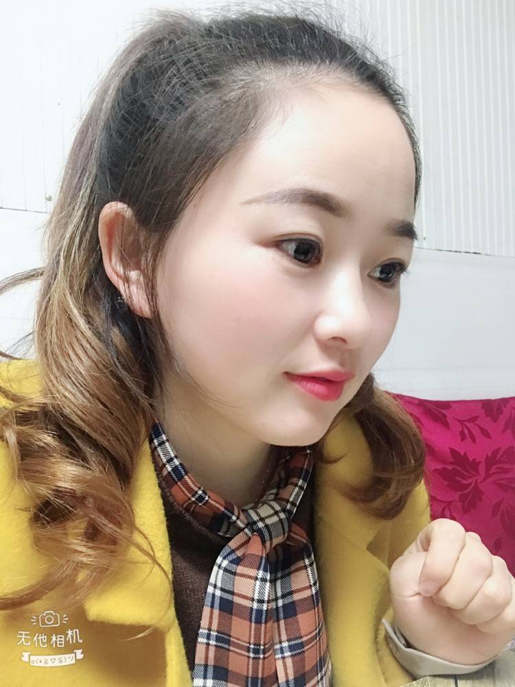 35岁离异女征婚照片(id:2003609)_江苏南京征婚交友_我主良缘网