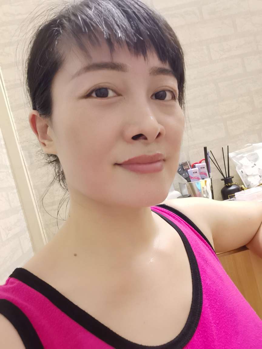 41岁离异女征婚照片(id:3731476)_广东中山征婚交友_我主良缘网