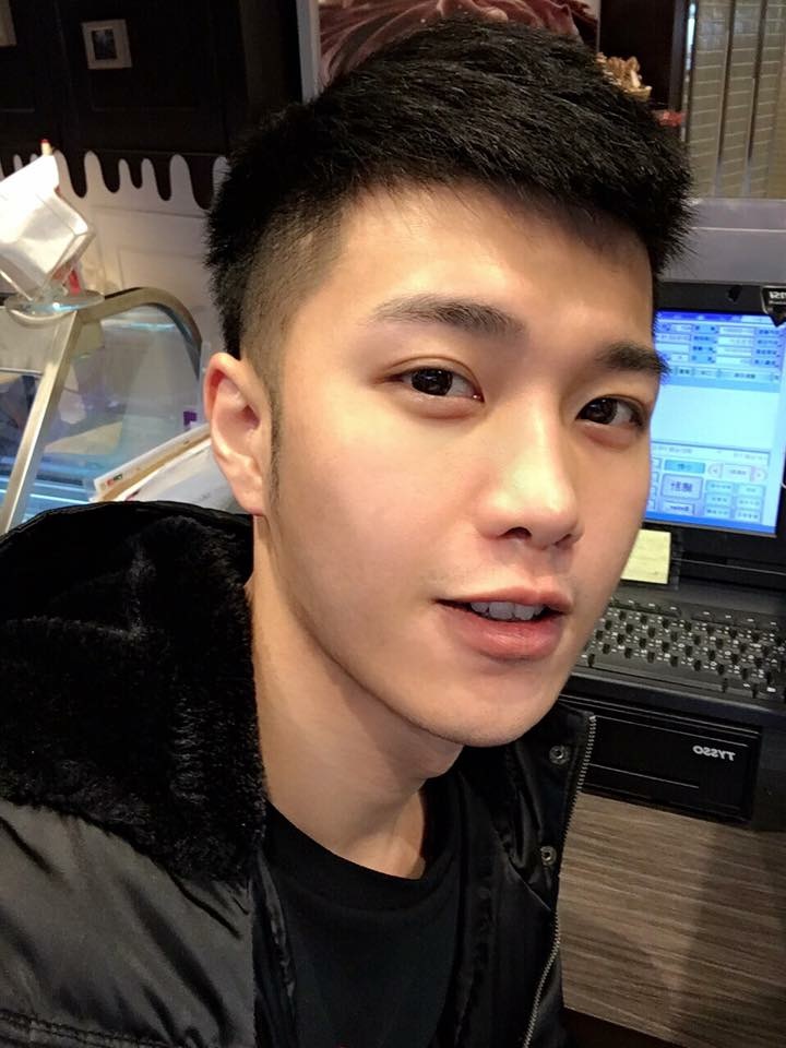 38岁离异男征婚照片(id:2381303)_香港香港征婚交友_我主良缘网