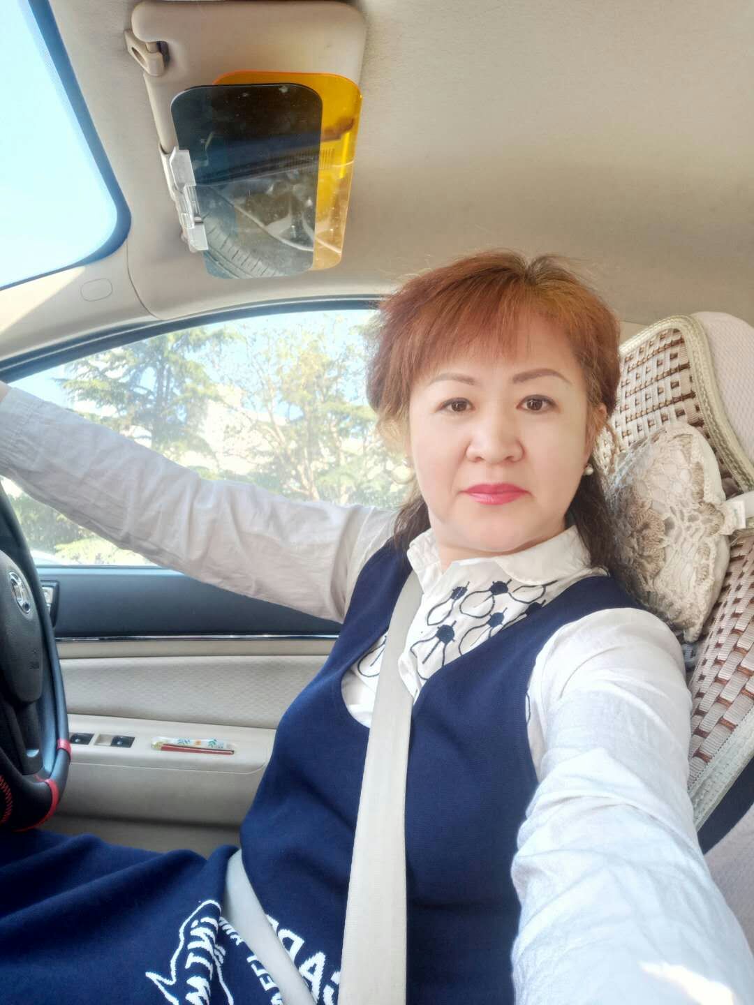 49岁离异女征婚照片(id:2053010)_山东青岛征婚交友_我主良缘网