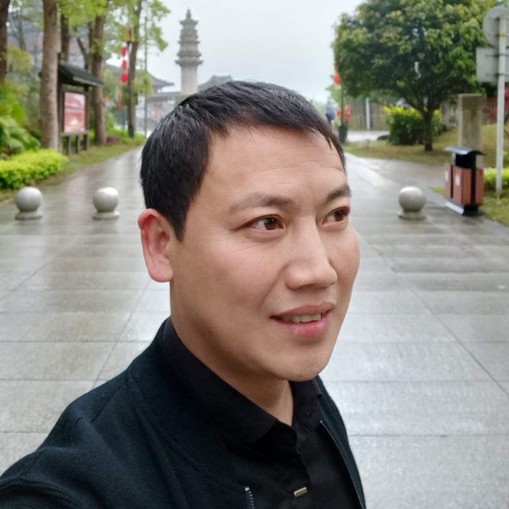 45岁离异男征婚照片(id:3431339)_重庆重庆征婚交友_我主良缘网