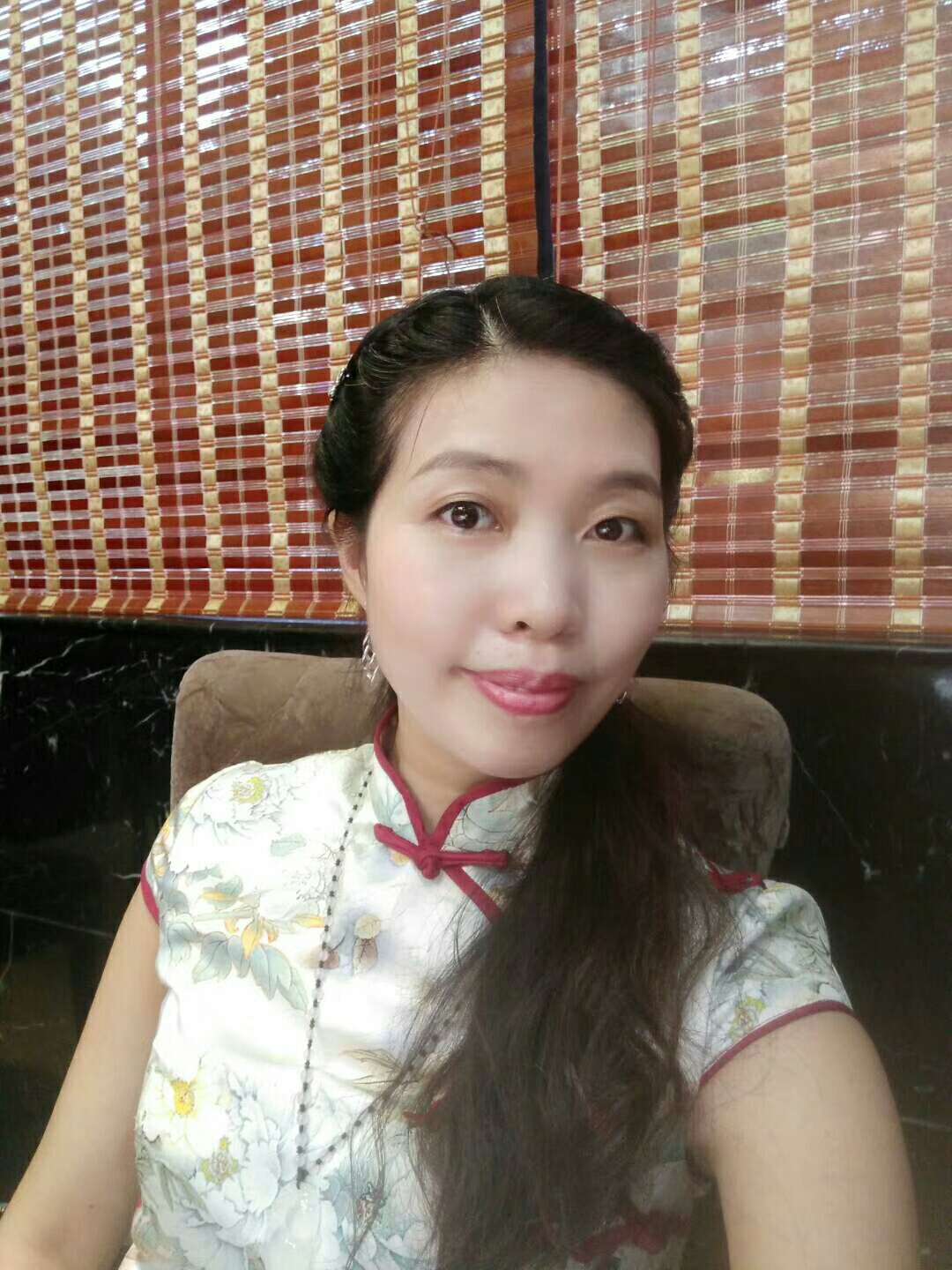 48岁离异女征婚照片(id:1164105)_广东深圳征婚交友_我主良缘网
