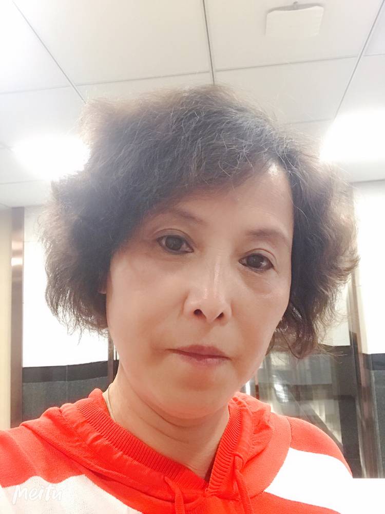 63岁离异女征婚照片(id:458273)_上海上海征婚交友_我主良缘网