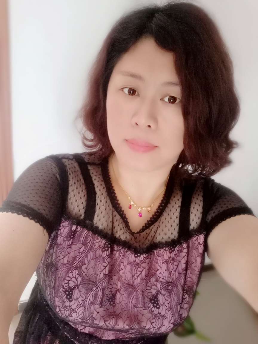 46岁离异女征婚照片(id:977406)_湖北黄冈征婚交友_我主良缘网