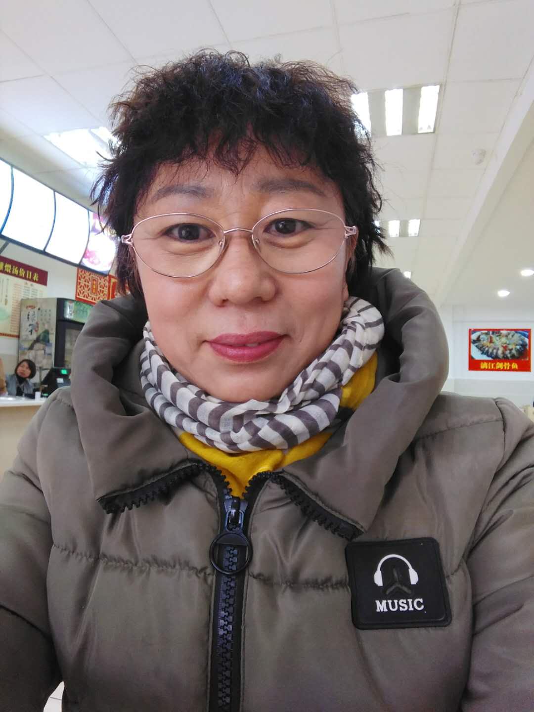 65岁丧偶女征婚照片(id:659713)_山东青岛征婚交友_我主良缘网