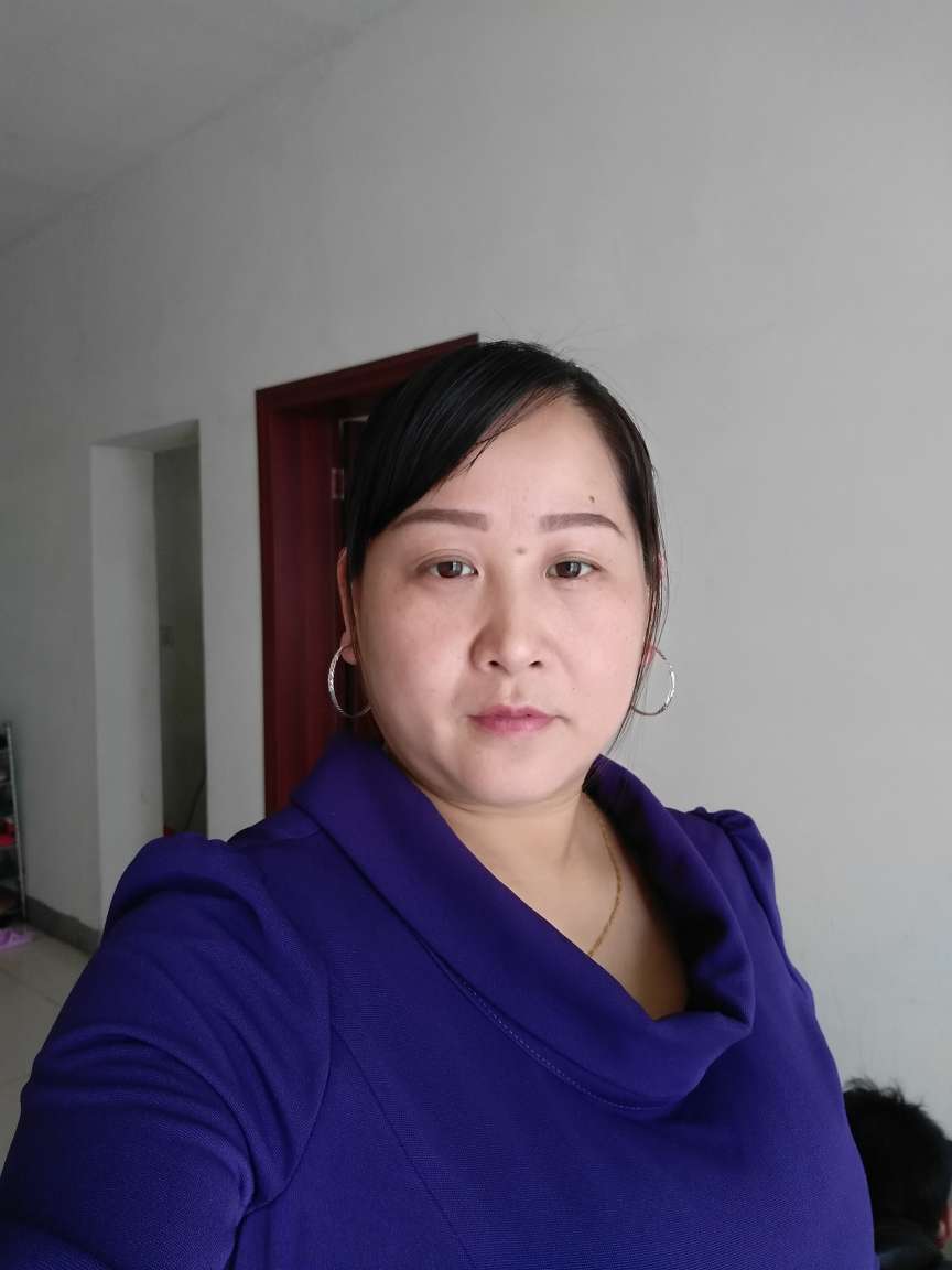 45岁离异女征婚照片(id:2348197)_广东深圳征婚交友_我主良缘网