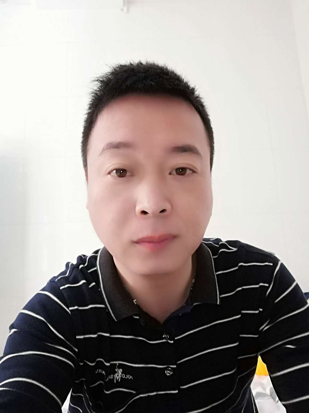 39岁离异男征婚照片(id:2637089)_广东深圳征婚交友_我主良缘网