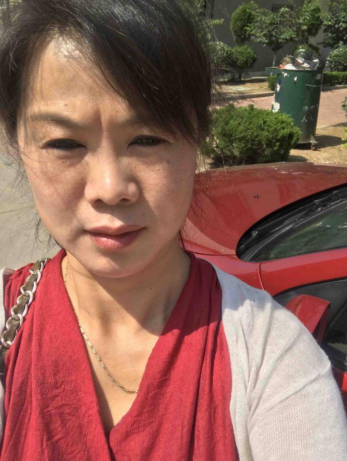 53岁离异女征婚照片(id:477674)_山东青岛征婚交友_我主良缘网