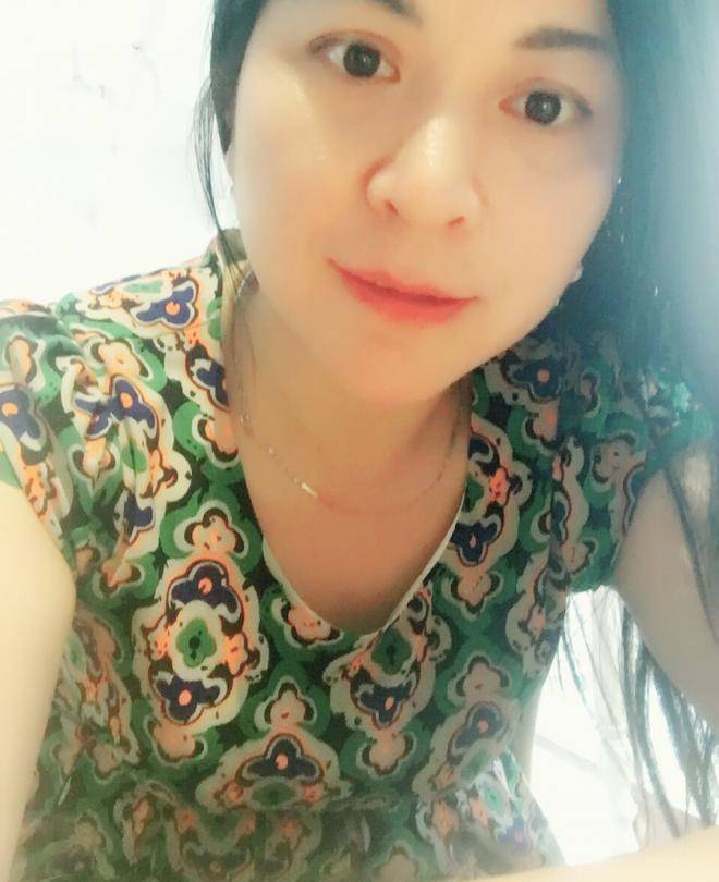 46岁离异女征婚照片(id:499100)_山东青岛征婚交友_我主良缘网