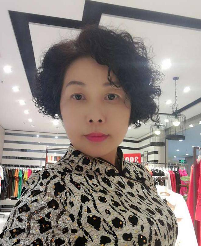 58岁离异女征婚照片(id:598312)_湖北武汉征婚交友_我主良缘网