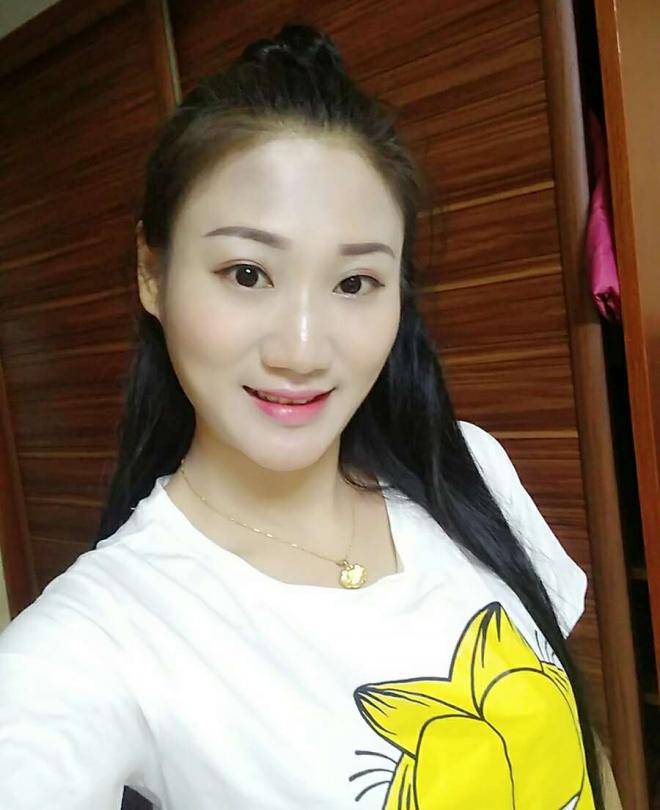 35岁离异女征婚照片(id:706777)_湖北武汉征婚交友_我主良缘网