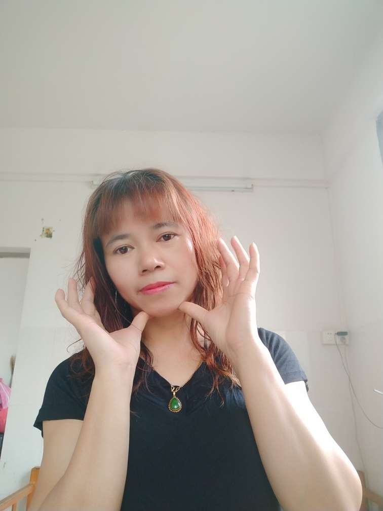 50岁离异女征婚照片(id:2108097)_广东广州征婚交友_我主良缘网