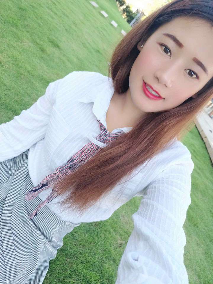 37岁离异女征婚照片(id:4195695)_湖北武汉征婚交友_我主良缘网